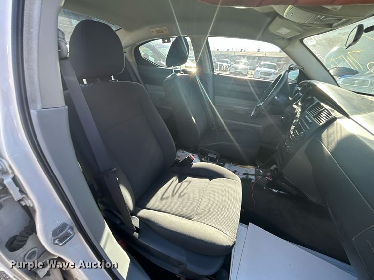 image for item OM9023 2007 Dodge Charger