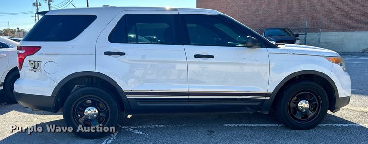 image for item OM9024 2013 Ford Explorer Police Interceptor  SUV