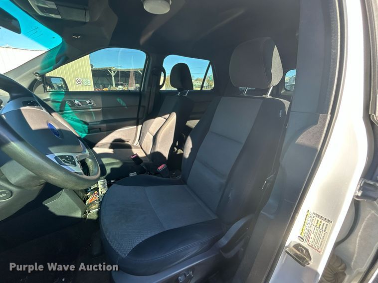 image for item OM9024 2013 Ford Explorer Police Interceptor  SUV