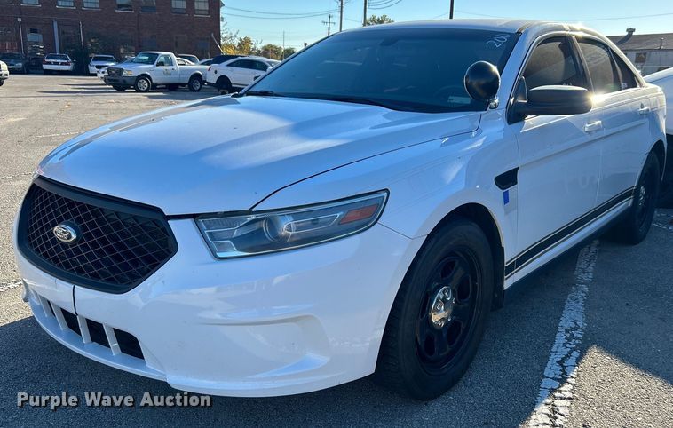 image for item OM9025 2013 Ford Taurus Police Interceptor