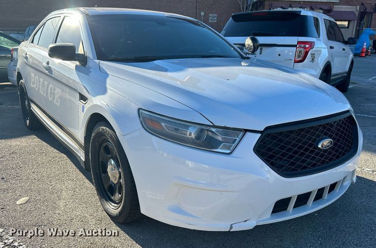 image for item OM9025 2013 Ford Taurus Police Interceptor