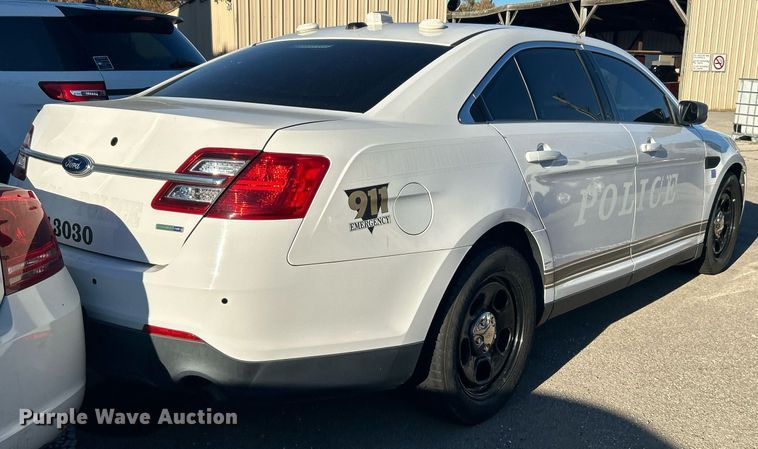 image for item OM9025 2013 Ford Taurus Police Interceptor