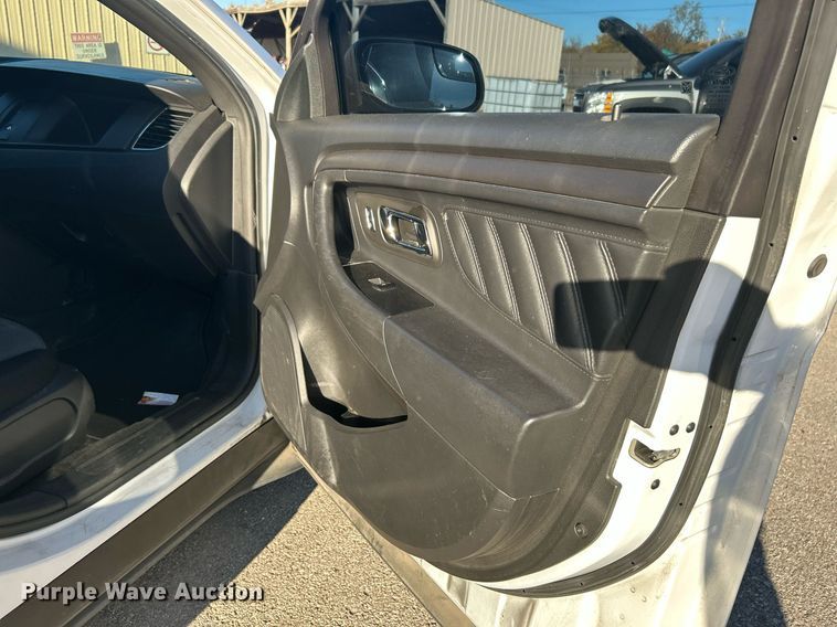 image for item OM9025 2013 Ford Taurus Police Interceptor