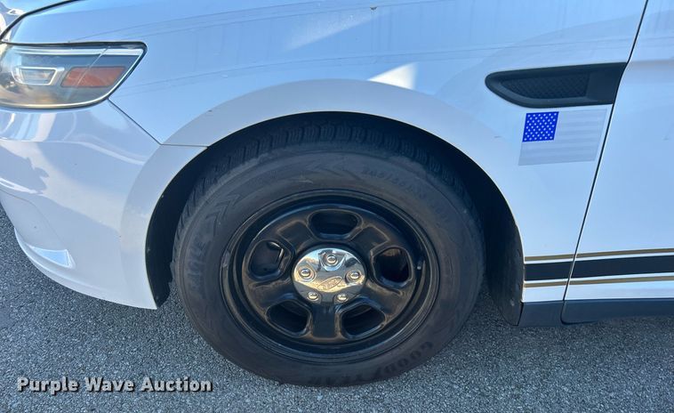 image for item OM9025 2013 Ford Taurus Police Interceptor