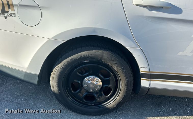 image for item OM9025 2013 Ford Taurus Police Interceptor