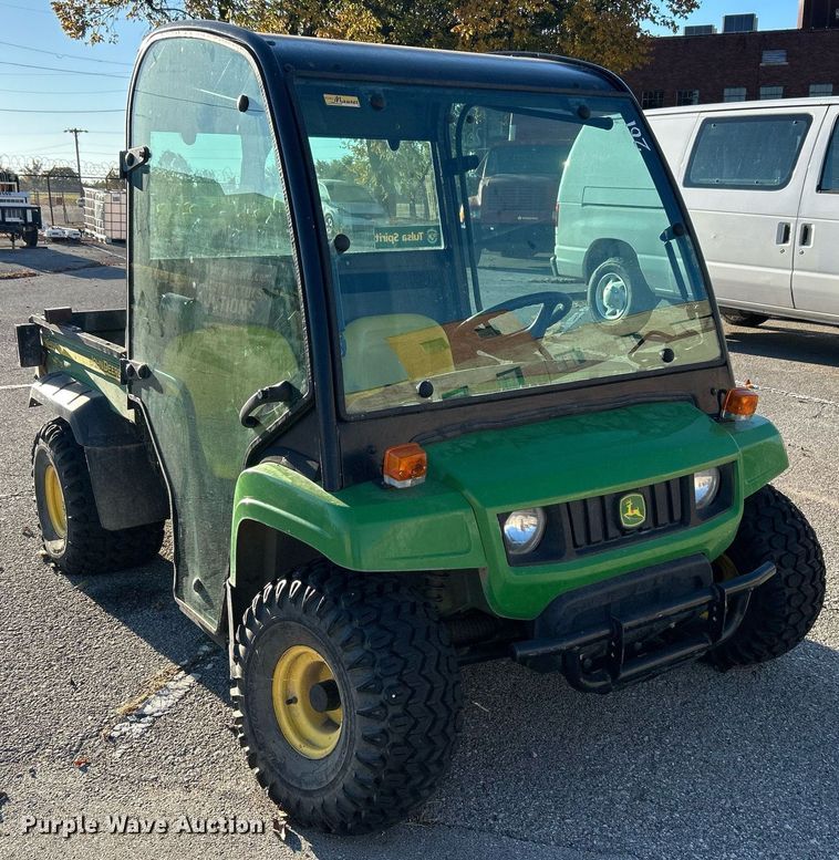 image for item OM9026 2006 John Deere Gator TS  utility vehicle