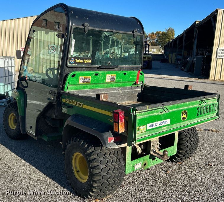 image for item OM9026 2006 John Deere Gator TS  utility vehicle