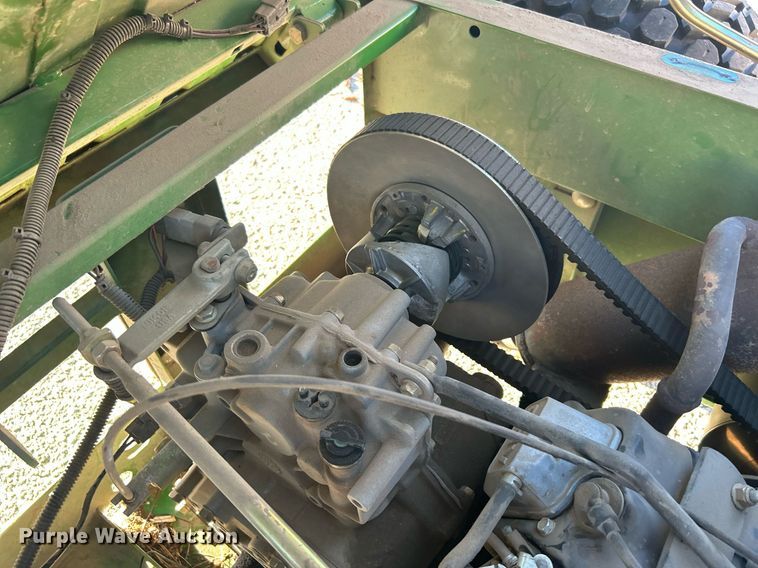 image for item OM9026 2006 John Deere Gator TS  utility vehicle