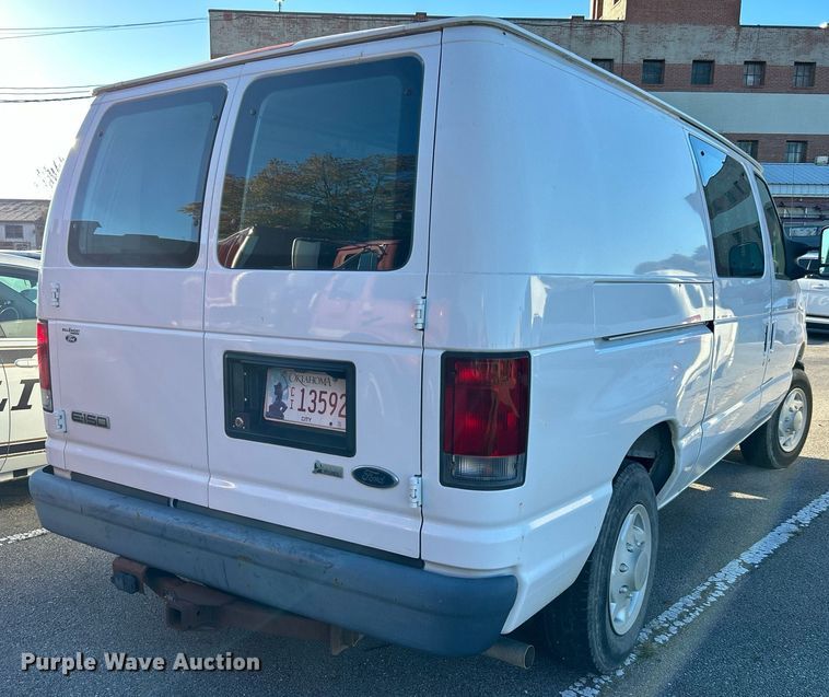 image for item OM9028 2009 Ford E150  van