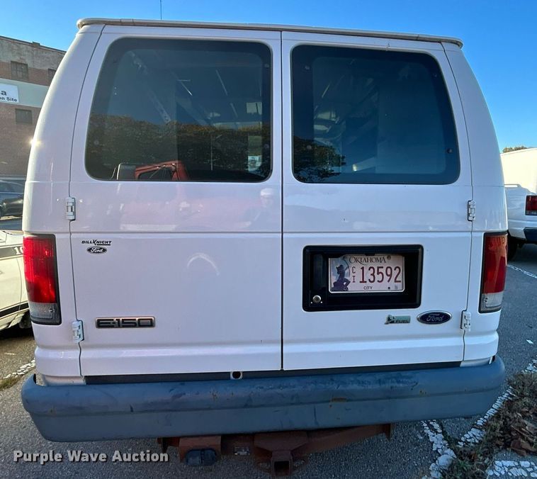 image for item OM9028 2009 Ford E150  van
