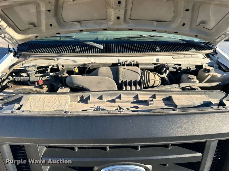 image for item OM9028 2009 Ford E150  van