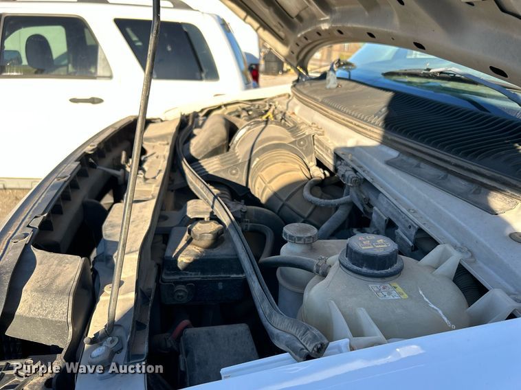 image for item OM9028 2009 Ford E150  van