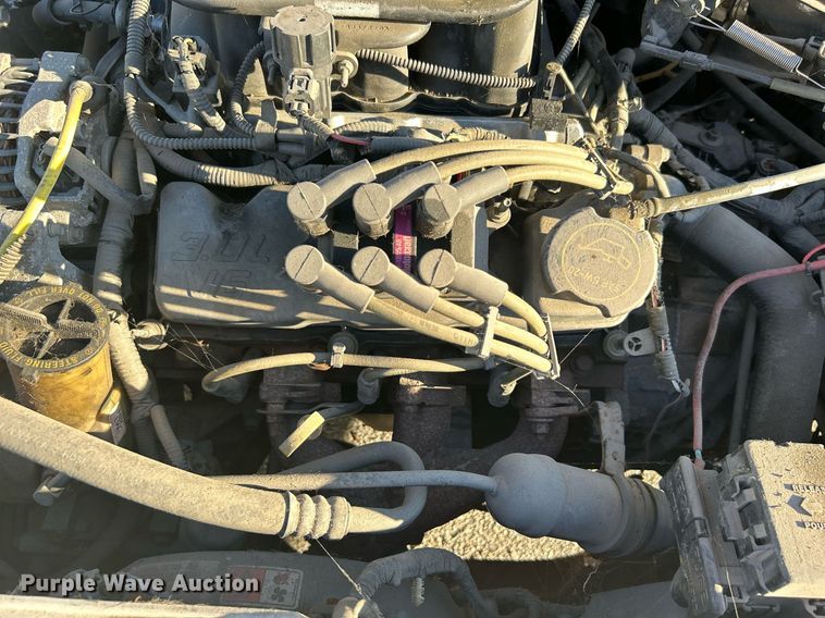 image for item OM9029 2004 Ford Taurus