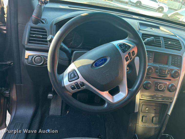 image for item OM9030 2014 Ford Explorer Police Interceptor  SUV