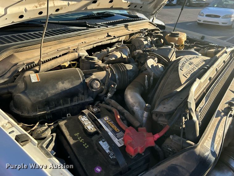 image for item OM9031 2010 Ford F250 Super Duty  SuperCab pickup truck