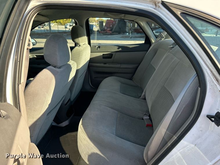 image for item OM9032 2006 Ford Taurus