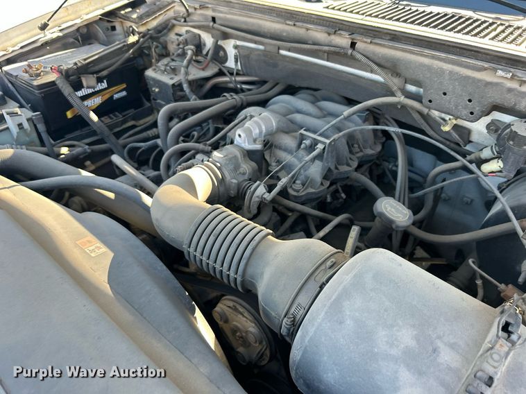 image for item OM9033 2002 Ford F150  SuperCab pickup truck