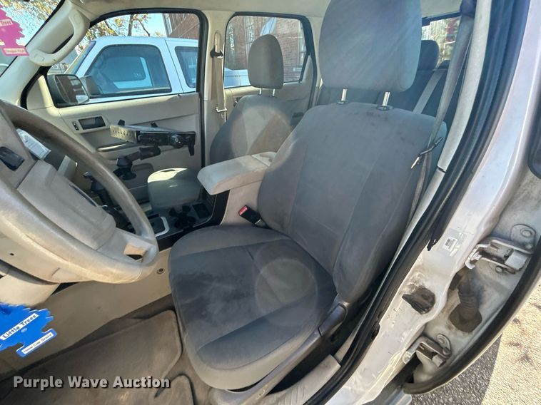 image for item OM9034 2010 Ford Escape  SUV