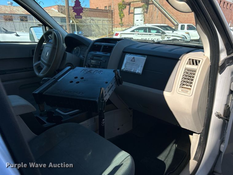 image for item OM9034 2010 Ford Escape  SUV