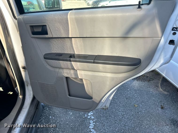 image for item OM9034 2010 Ford Escape  SUV