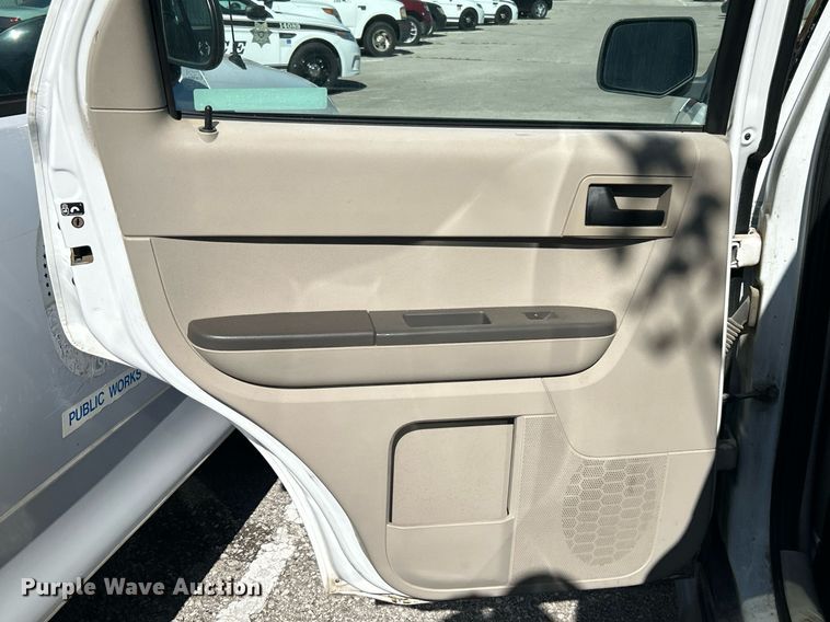 image for item OM9034 2010 Ford Escape  SUV