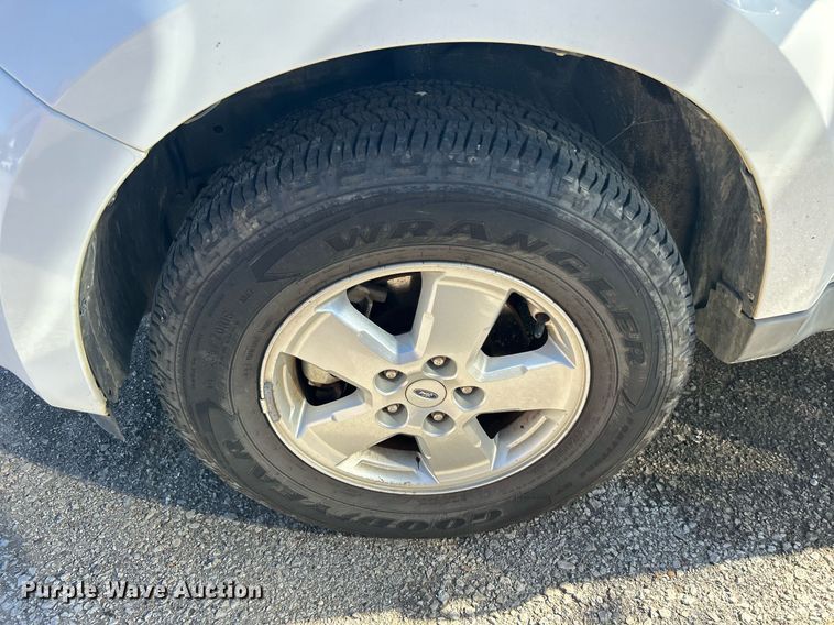 image for item OM9034 2010 Ford Escape  SUV