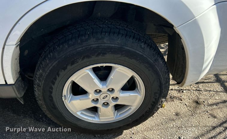 image for item OM9034 2010 Ford Escape  SUV