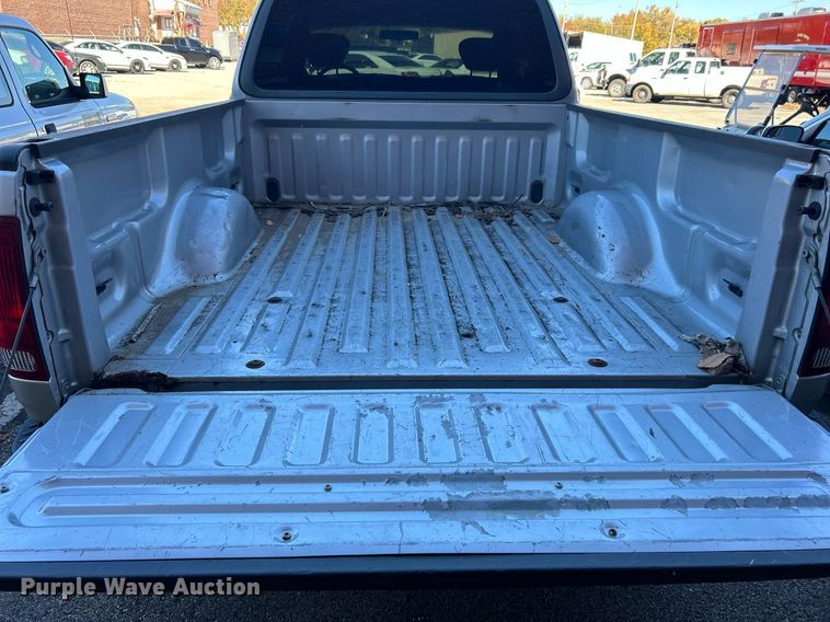 image for item OM9035 2003 Ford F150  SuperCab pickup truck