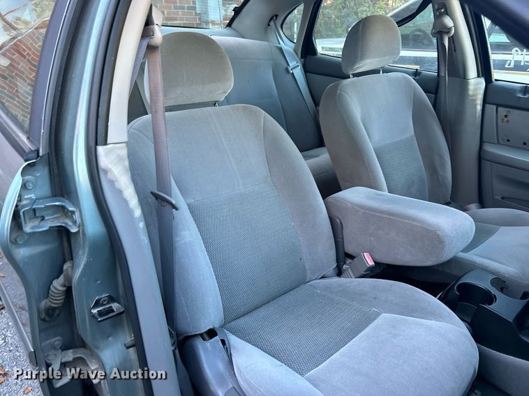 image for item OM9036 2007 Ford Taurus