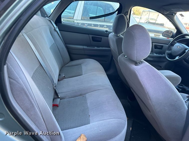 image for item OM9036 2007 Ford Taurus