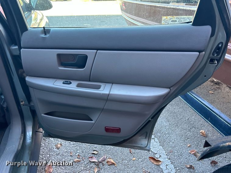 image for item OM9036 2007 Ford Taurus