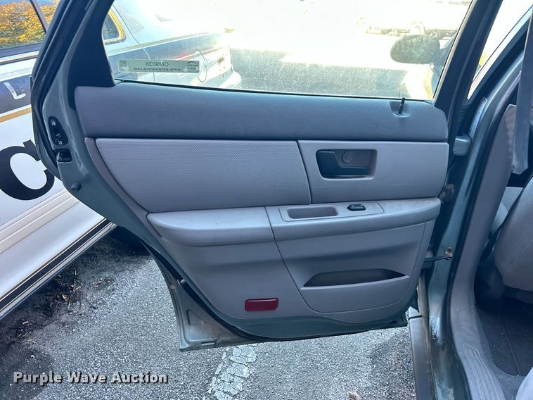 image for item OM9036 2007 Ford Taurus