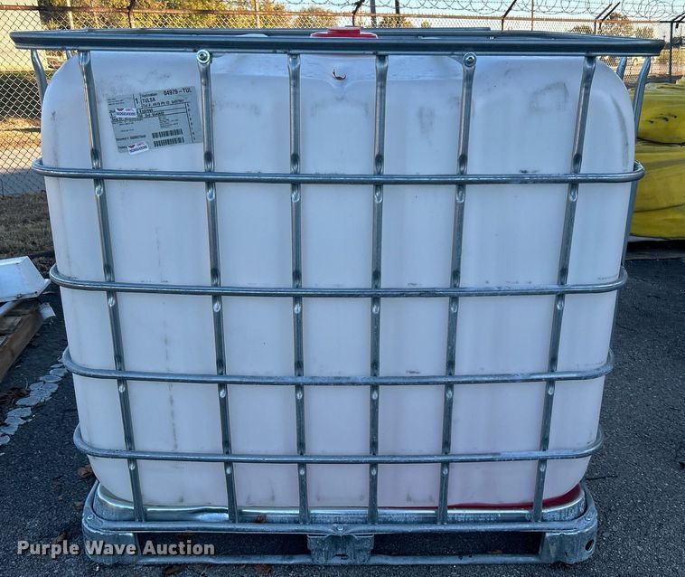 image for item OM9039 (2) 250 gallon totes