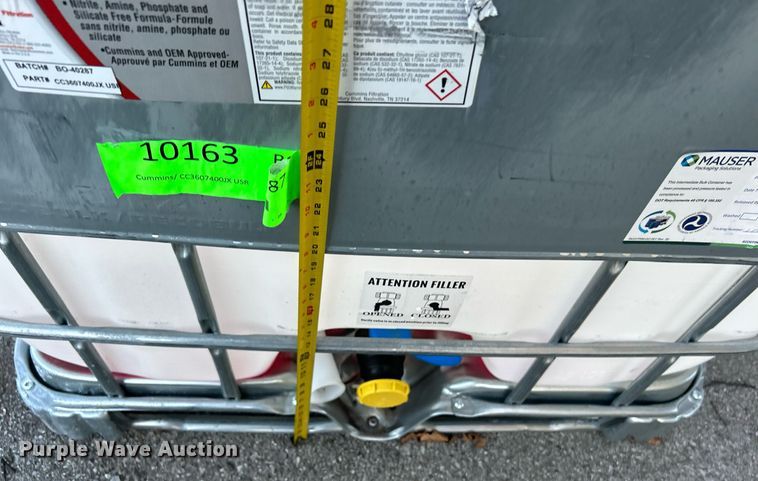 image for item OM9039 (2) 250 gallon totes