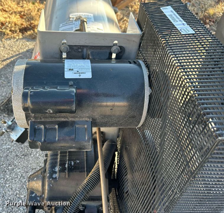 image for item OM9046 Westward 3VB60  air compressor