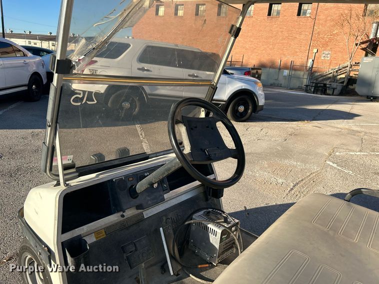 image for item OM9048 Ingersoll Rand Clubcar Carryall 1  golf cart