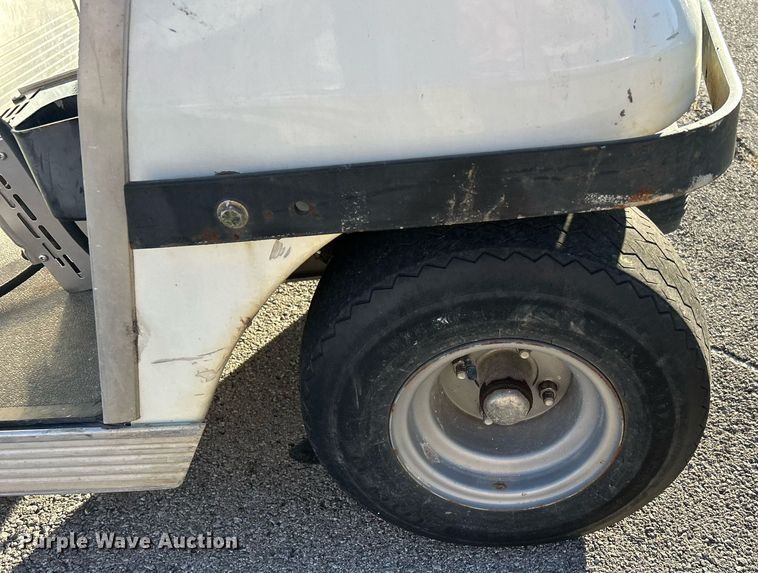 image for item OM9048 Ingersoll Rand Clubcar Carryall 1  golf cart