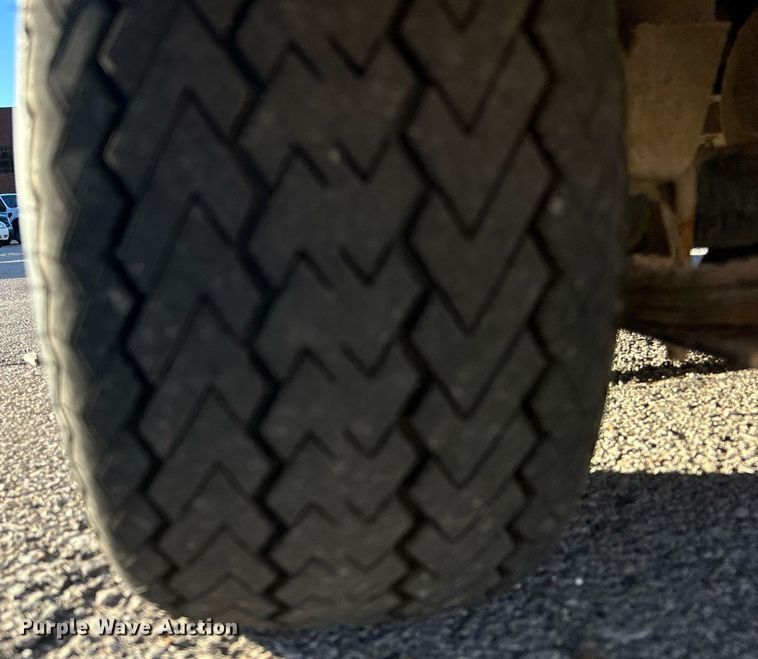 image for item OM9048 Ingersoll Rand Clubcar Carryall 1  golf cart