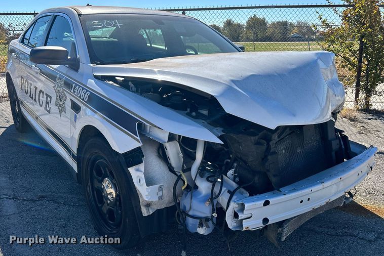 image for item OM9052 (2) Ford Taurus Police Interceptors