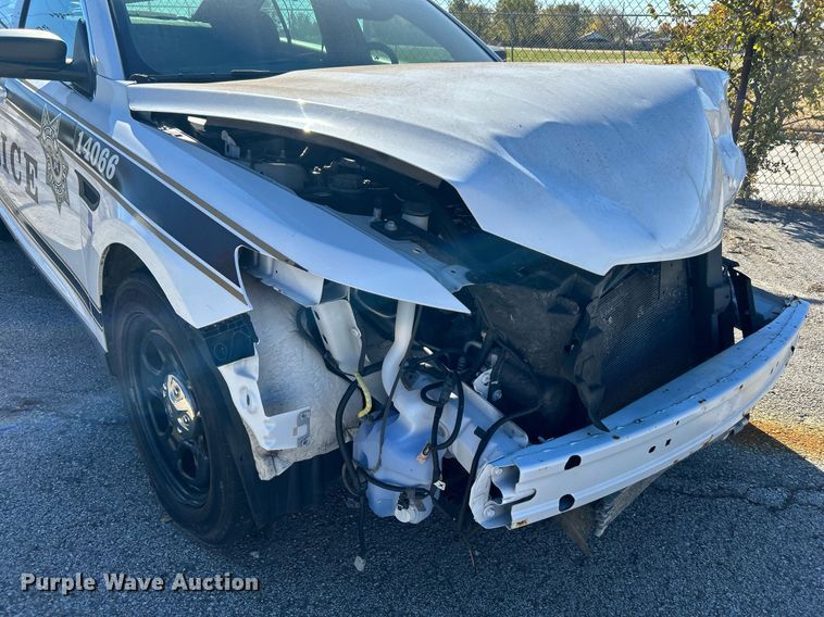 image for item OM9052 (2) Ford Taurus Police Interceptors