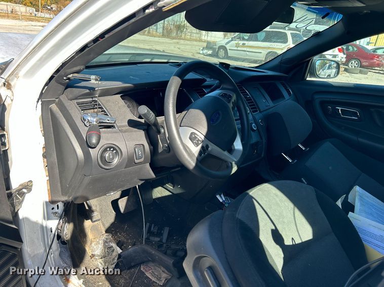 image for item OM9052 (2) Ford Taurus Police Interceptors