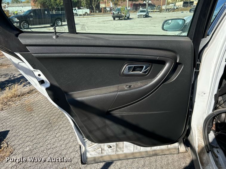 image for item OM9052 (2) Ford Taurus Police Interceptors