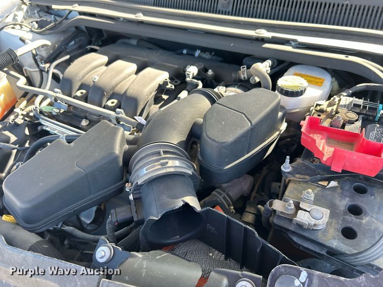 image for item OM9052 (2) Ford Taurus Police Interceptors