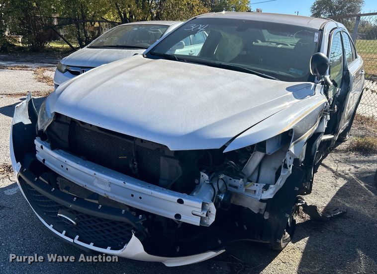 image for item OM9052 (2) Ford Taurus Police Interceptors