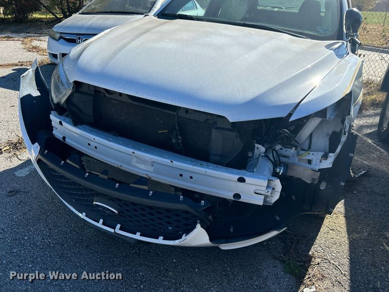 image for item OM9052 (2) Ford Taurus Police Interceptors