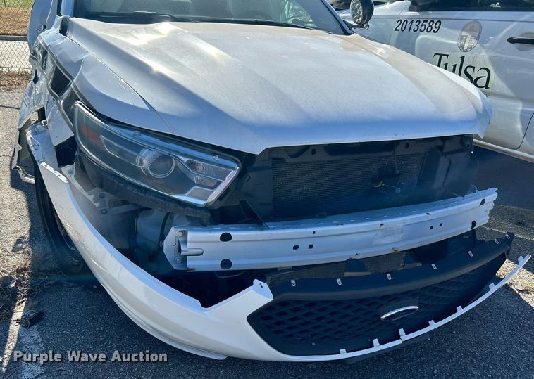 image for item OM9052 (2) Ford Taurus Police Interceptors