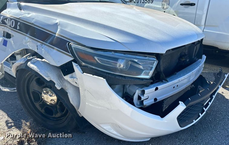 image for item OM9052 (2) Ford Taurus Police Interceptors