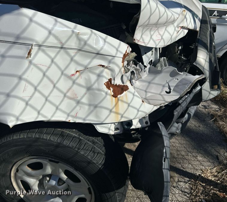 image for item OM9053 2013 Toyota Tacoma  pickup truck