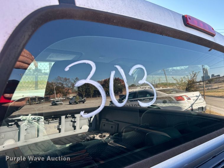 image for item OM9053 2013 Toyota Tacoma  pickup truck