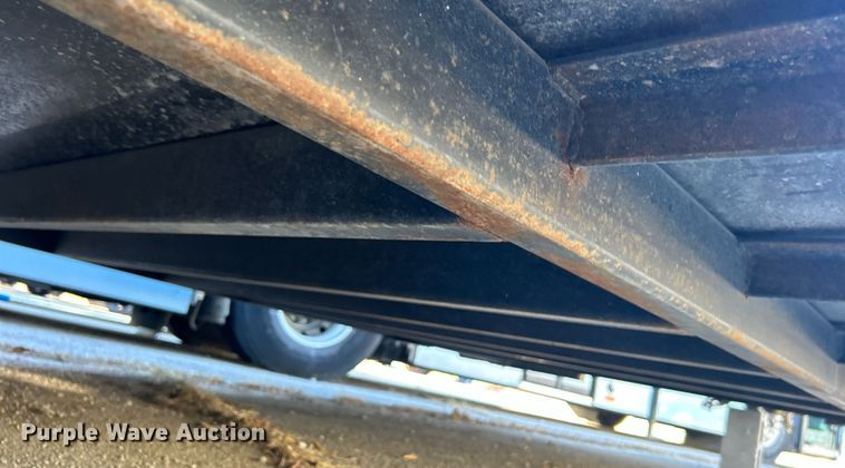 image for item OM9055 2007 Cargo Craft  enclosed cargo trailer